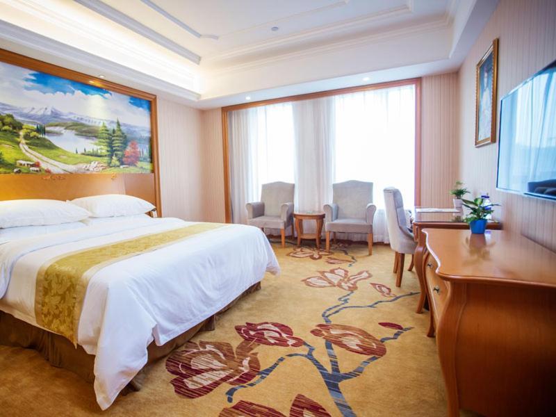 Wenyan Vienna International Hotel Hangzhou Zhuantang Art School מראה חיצוני תמונה