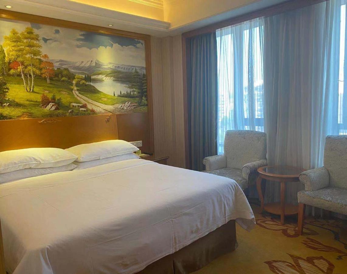 Wenyan Vienna International Hotel Hangzhou Zhuantang Art School מראה חיצוני תמונה